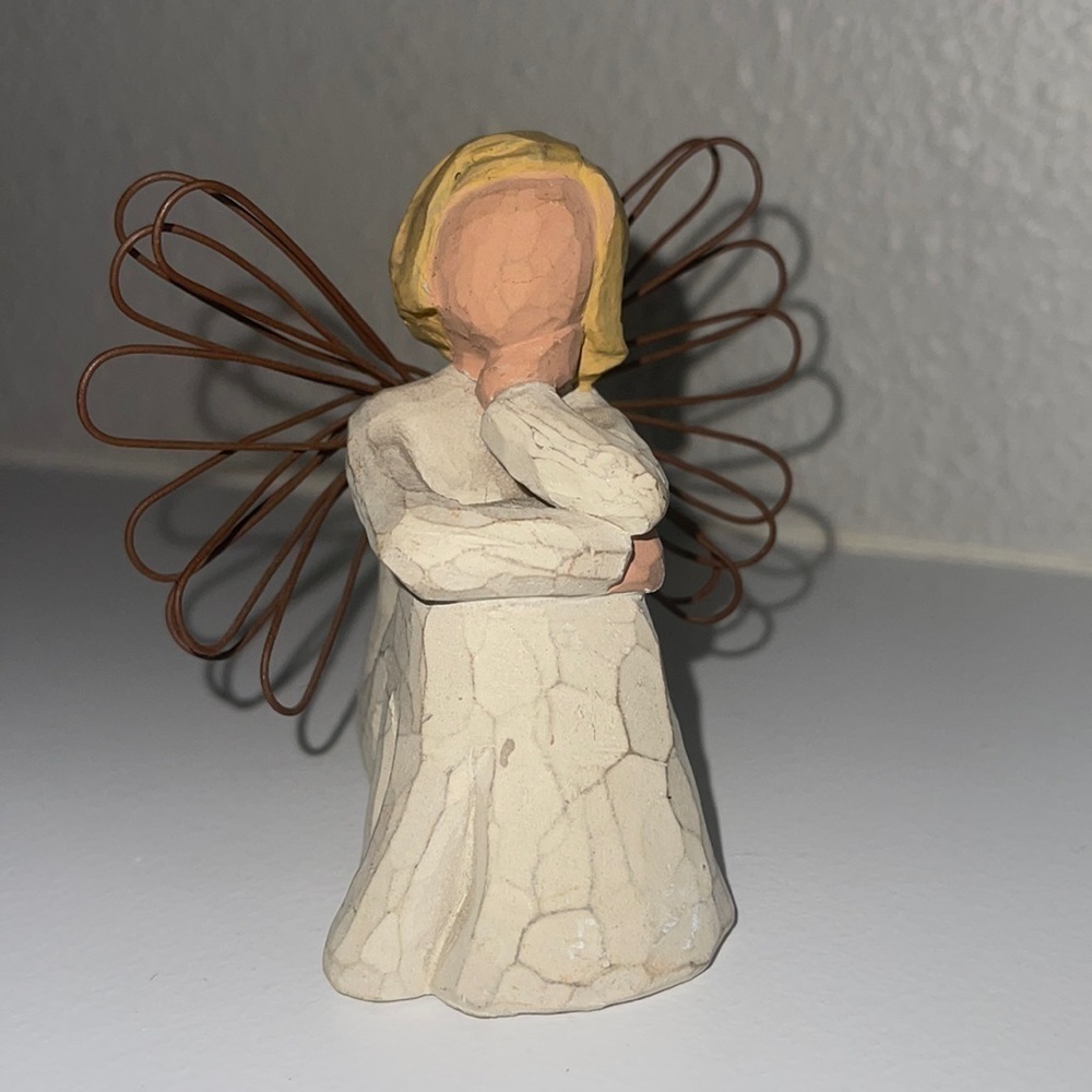 Willow Tree 2000 angel of Patience, by Susan Lordi